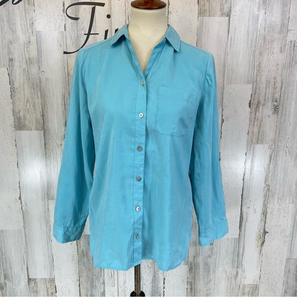 Chico’s Blue Modal Blend Soft Suede Feel Button‎ Up Long Sleeve Shirt Top Sz S